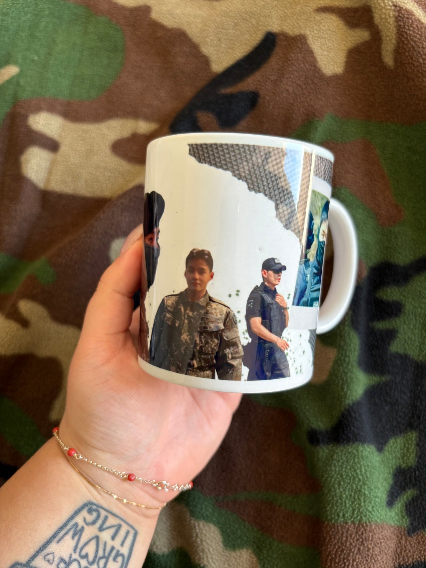 Tazza - Military wife V